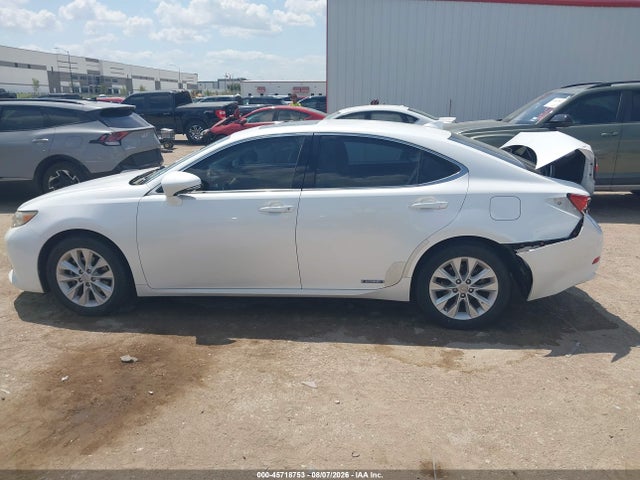 2015 Lexus Es 300h მანქანა იყიდება აუქციონზე, vin: JTHBW1GG6F2083350, აუქციონის ნომერი: 45718753