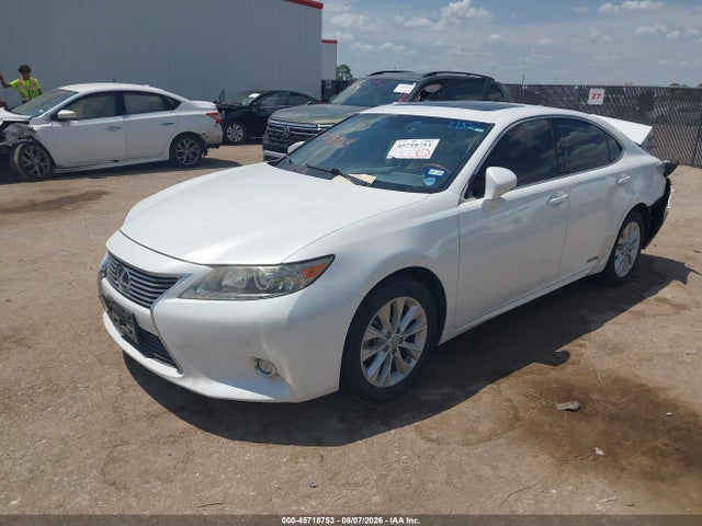2015 Lexus Es 300h მანქანა იყიდება აუქციონზე, vin: JTHBW1GG6F2083350, აუქციონის ნომერი: 45718753