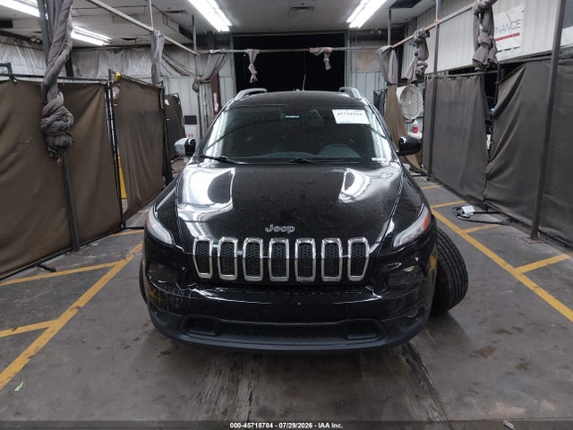 1C4PJMLX8JD602487 Jeep Cherokee Latitude Plus 4x4