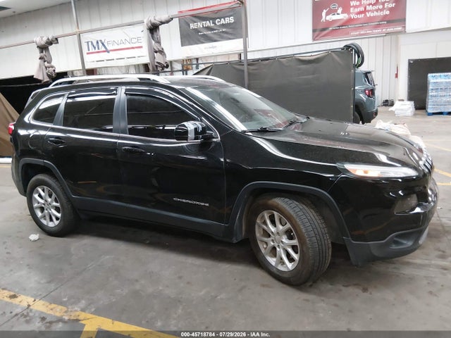 1C4PJMLX8JD602487 Jeep Cherokee Latitude Plus 4x4
