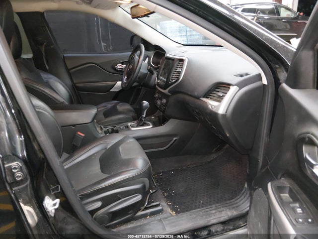 1C4PJMLX8JD602487 Jeep Cherokee Latitude Plus 4x4