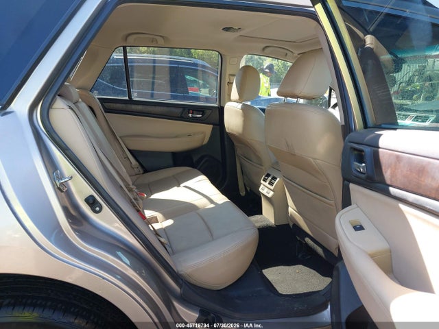 2015 Subaru Outback 2.5i Limited მანქანა იყიდება აუქციონზე, vin: 4S4BSALC2F3268677, აუქციონის ნომერი: 45718794
