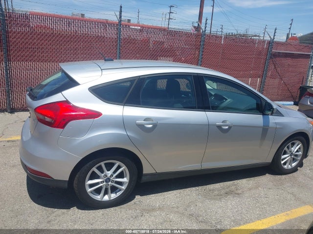 Ford FOCUS SE 2018 1FADP3K27JL328969 Image 14