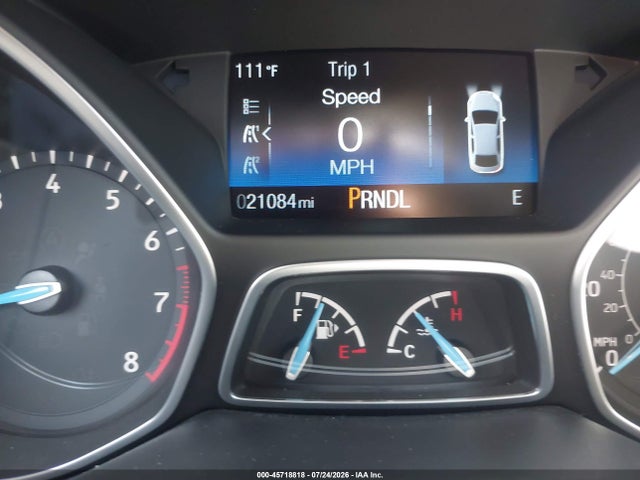 Ford FOCUS SE 2018 1FADP3K27JL328969 Image 16