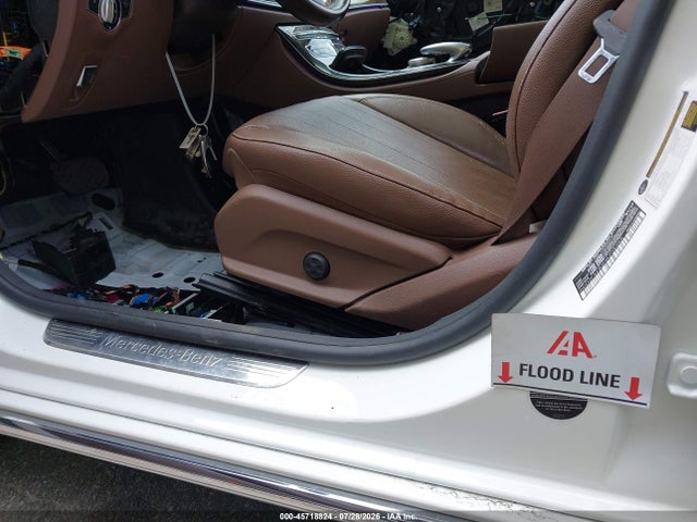 2017 Mercedes-benz E 300 4matic მანქანა იყიდება აუქციონზე, vin: WDDZF4KB3HA204265, აუქციონის ნომერი: 45718824