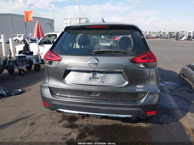 Nissan ROGUE S 2017 KNMAT2MV9HP572149 Image 17