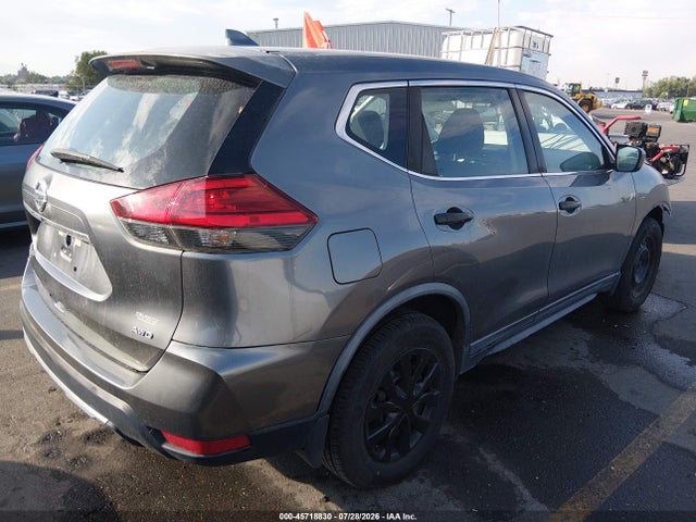 Nissan ROGUE S 2017 KNMAT2MV9HP572149 Image 4