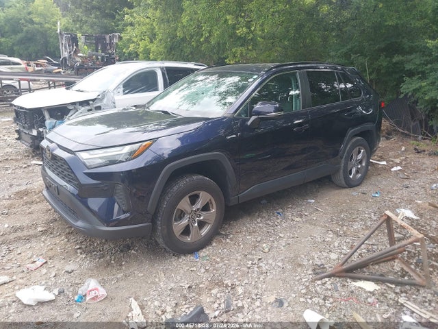 2T3P1RFV3PW375485 Toyota Rav4 Xle