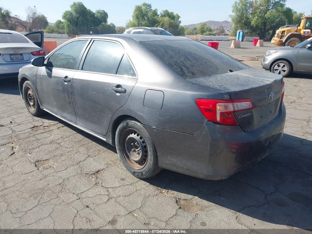 Toyota CAMRY LE 2014 4T4BF1FK1ER428649 Image 3