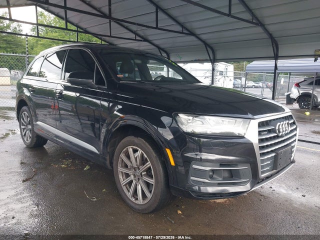Продажа на аукционе авто 2018 Audi Q7 3.0t Premium, vin: WA1LAAF76JD018222, номер лота: 45718847
