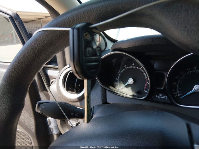 45718848 :رقم المزاد ، 3FADP4BJ0KM157981 vin ، 2019 Ford Fiesta Se مزاد بيع