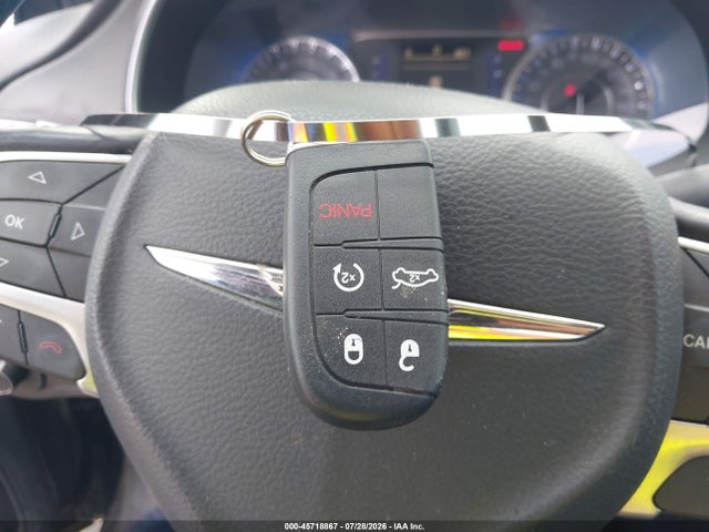 Продажа на аукционе авто 2017 Chrysler 200 Limited Platinum, vin: 1C3CCCAB2HN503098, номер лота: 45718867