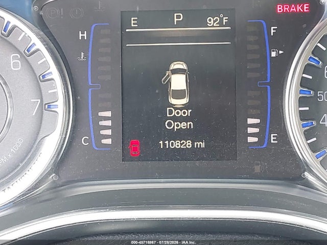 Продажа на аукционе авто 2017 Chrysler 200 Limited Platinum, vin: 1C3CCCAB2HN503098, номер лота: 45718867