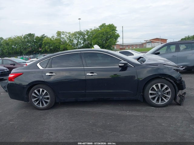 Продаж на аукціоні авто 2017 Nissan Altima 2.5 Sl, vin: 1N4AL3APXHC171122, номер лоту: 45718889