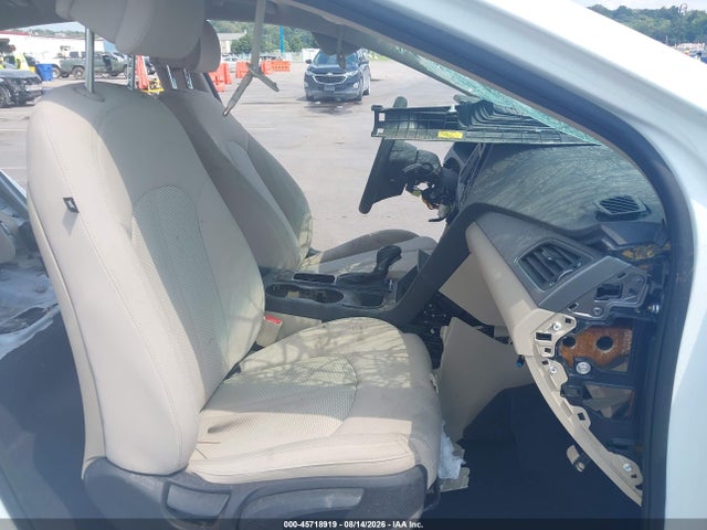 Продажа на аукционе авто 2017 Hyundai Sonata Se, vin: 5NPE24AF0HH468965, номер лота: 45718919