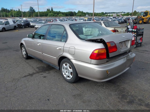45718921 :رقم المزاد ، 1HGEJ8645YL032417 vin ، 2000 Honda Civic Ex مزاد بيع