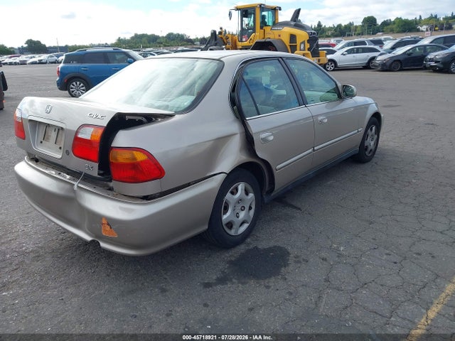 45718921 :رقم المزاد ، 1HGEJ8645YL032417 vin ، 2000 Honda Civic Ex مزاد بيع