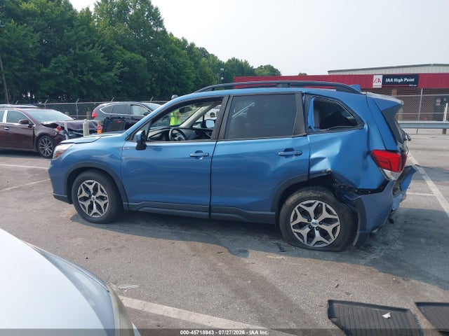 2020 Subaru Forester Premium მანქანა იყიდება აუქციონზე, vin: JF2SKAJC6LH566219, აუქციონის ნომერი: 45718943