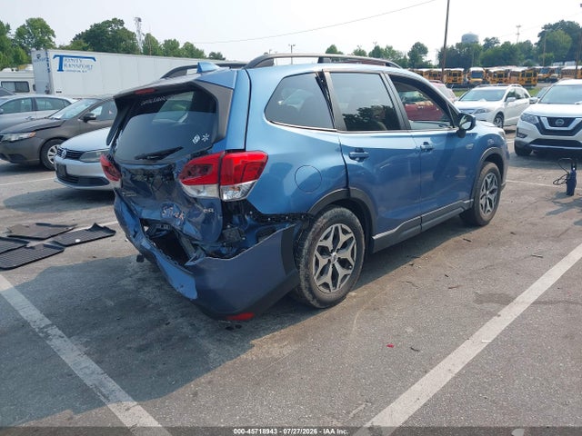 2020 Subaru Forester Premium მანქანა იყიდება აუქციონზე, vin: JF2SKAJC6LH566219, აუქციონის ნომერი: 45718943