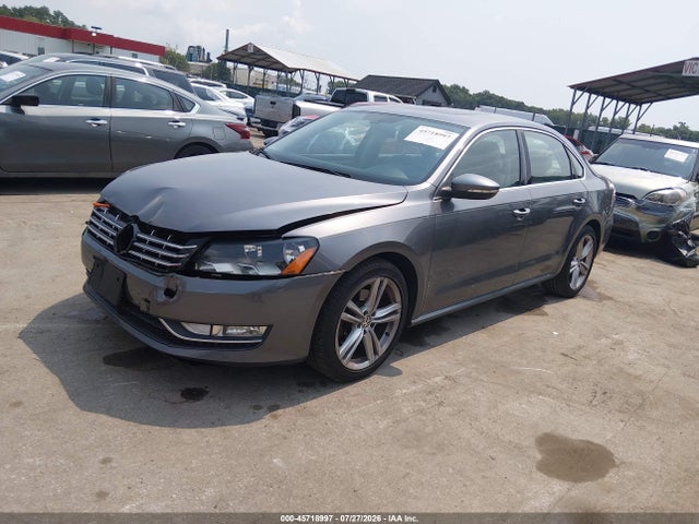 2012 Volkswagen Passat 3.6l V6 Se მანქანა იყიდება აუქციონზე, vin: 1VWBM7A32CC060229, აუქციონის ნომერი: 45718997