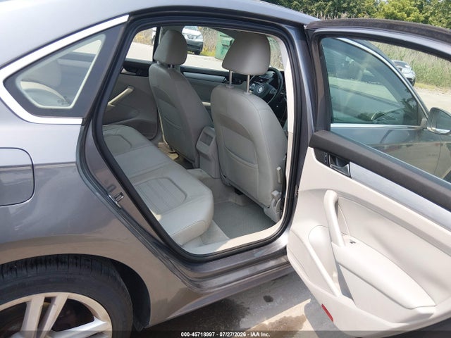 2012 Volkswagen Passat 3.6l V6 Se მანქანა იყიდება აუქციონზე, vin: 1VWBM7A32CC060229, აუქციონის ნომერი: 45718997