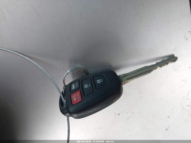 Toyota COROLLA LE 2015 2T1BURHE9FC297043 Image 11