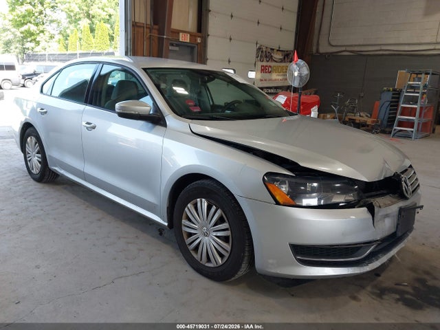 45719031 :رقم المزاد ، 1VWAP7A35EC023410 vin ، 2014 Volkswagen Passat 2.5l S مزاد بيع