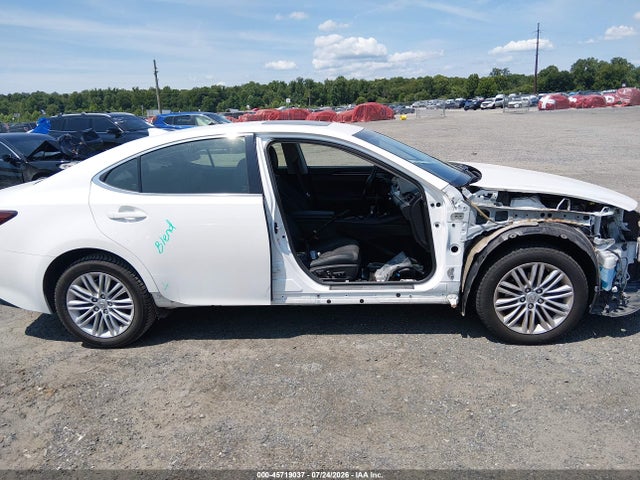 Продажа на аукционе авто 2016 Lexus Es 350, vin: JTHBK1GG8G2243693, номер лота: 45719037