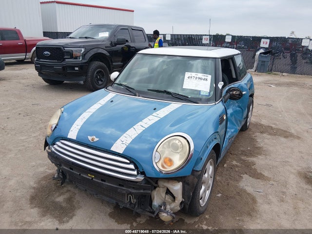 45719048 :رقم المزاد ، WMWMF33567TT52563 vin ، 2007 Mini Cooper مزاد بيع