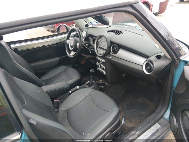 45719048 :رقم المزاد ، WMWMF33567TT52563 vin ، 2007 Mini Cooper مزاد بيع