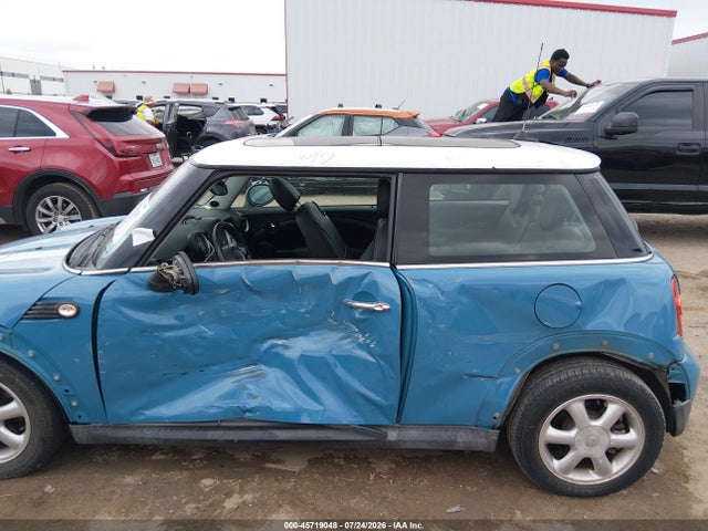 45719048 :رقم المزاد ، WMWMF33567TT52563 vin ، 2007 Mini Cooper مزاد بيع
