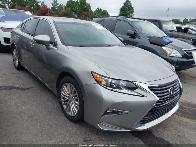 45719052 :رقم المزاد ، JTHBK1GGXG2218150 vin ، 2016 Lexus Es 350 مزاد بيع