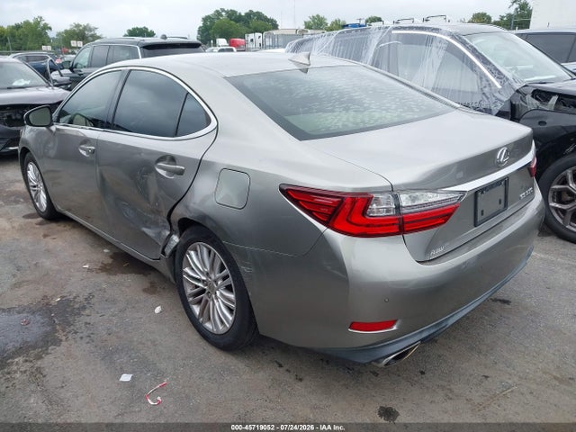 45719052 :رقم المزاد ، JTHBK1GGXG2218150 vin ، 2016 Lexus Es 350 مزاد بيع