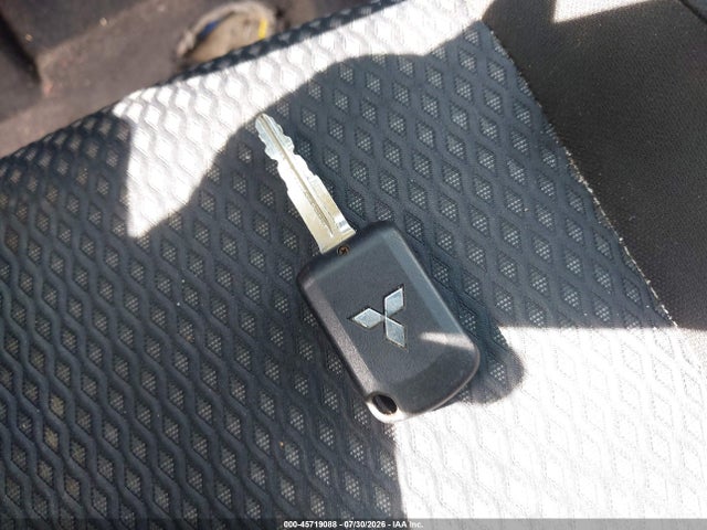 2018 Mitsubishi Outlander Es მანქანა იყიდება აუქციონზე, vin: JA4AZ3A32JZ066657, აუქციონის ნომერი: 45719088