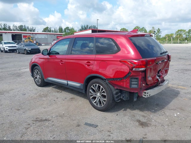 2018 Mitsubishi Outlander Es მანქანა იყიდება აუქციონზე, vin: JA4AZ3A32JZ066657, აუქციონის ნომერი: 45719088