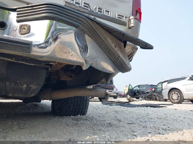 Продаж на аукціоні авто 1999 Chevrolet Suburban Lt, vin: 3GNEC16R8XG162920, номер лоту: 45719095