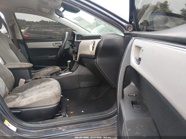 45719096 :رقم المزاد ، 5YFBURHE6HP612061 vin ، 2017 Toyota Corolla Le مزاد بيع