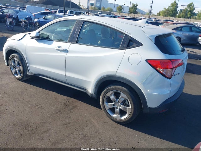 Honda HR-V LX 2017 3CZRU5H37HM720731 Image 3