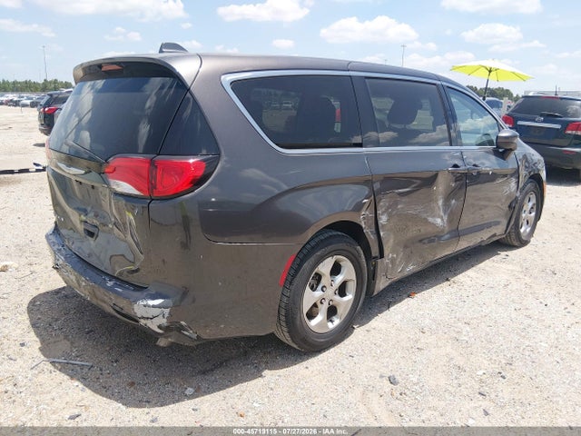 Aukcja sprzedaży 2017 Chrysler Pacifica Lx, vin: 2C4RC1CG5HR608627, numer aukcji: 45719115