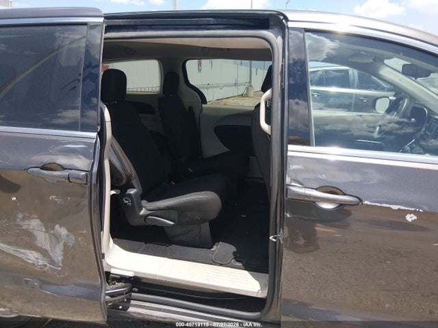 Aukcja sprzedaży 2017 Chrysler Pacifica Lx, vin: 2C4RC1CG5HR608627, numer aukcji: 45719115