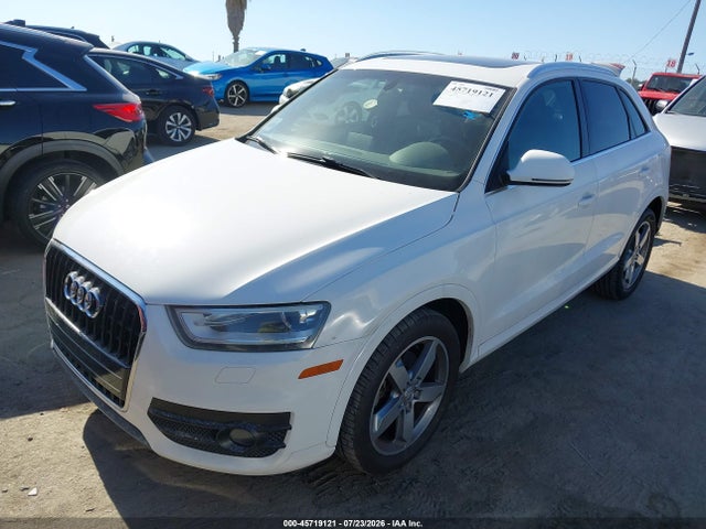 WA1BFCFS0FR013475 Audi Q3 2.0t Premium Plus