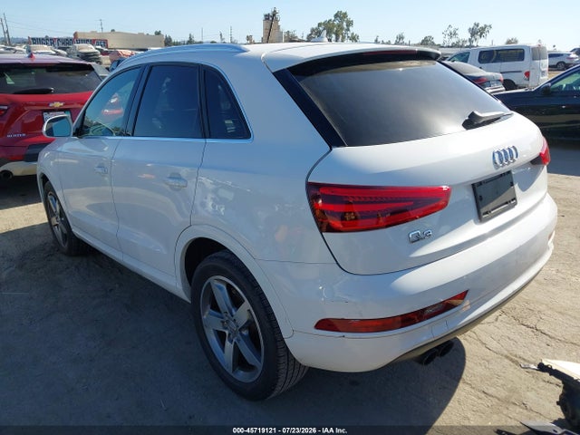 WA1BFCFS0FR013475 Audi Q3 2.0t Premium Plus