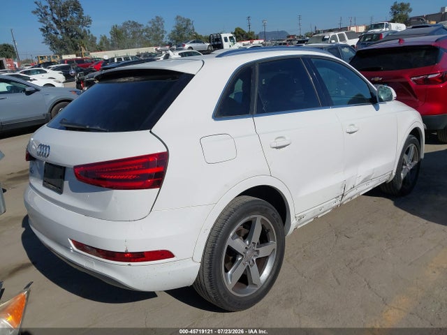 WA1BFCFS0FR013475 Audi Q3 2.0t Premium Plus