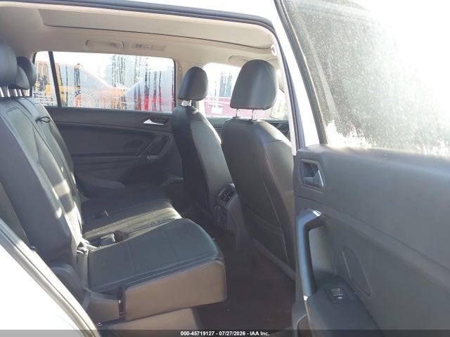 2020 Volkswagen Tiguan მანქანა იყიდება აუქციონზე, vin: 3VV3B7AX6LM101672, აუქციონის ნომერი: 45719127