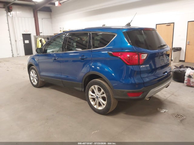 1FMCU9GD7KUA80869 Ford ESCAPE SE
