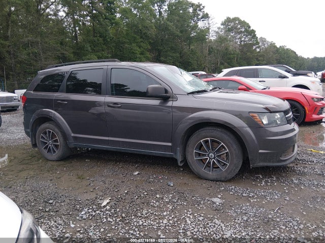 45719169 :رقم المزاد ، 3C4PDCAB2JT243463 vin ، 2018 Dodge Journey Se مزاد بيع
