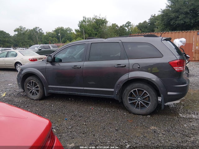 45719169 :رقم المزاد ، 3C4PDCAB2JT243463 vin ، 2018 Dodge Journey Se مزاد بيع