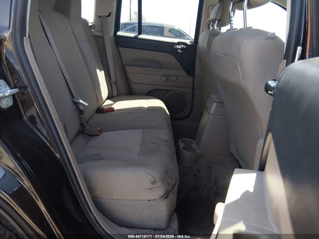 Jeep Compass Sport 2014 1C4NJCBA1ED830500 Image 8