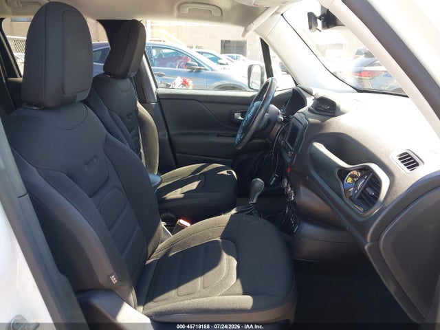 ZACCJBBBXHPG30537 Jeep Renegade Altitude