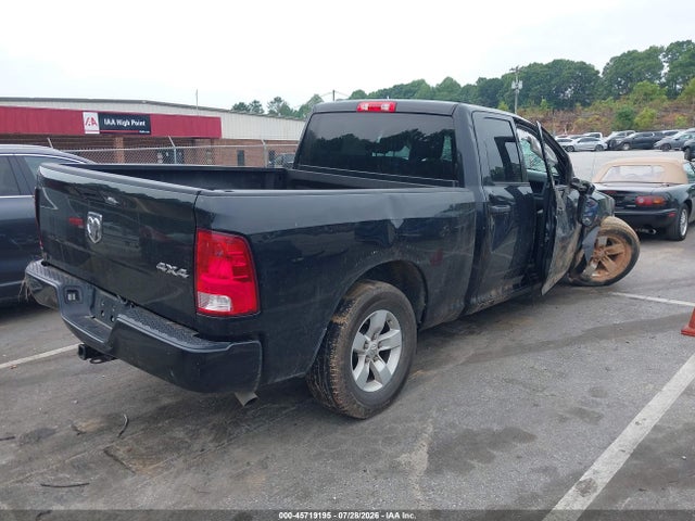 45719195 :رقم المزاد ، 1C6RR7FT5JS328082 vin ، 2018 Ram 1500 Express  4x4 6'4 Box مزاد بيع